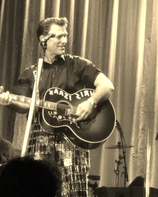 Chris Isaak Rosemont