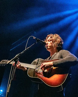 Dean Lewis Rosemont