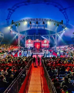 Garden Bros Nuclear Circus Grayslake