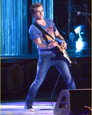 Hunter Hayes Rosemont