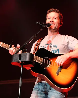 Josh Turner Saint Charles