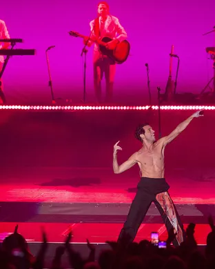 Mika Chicago