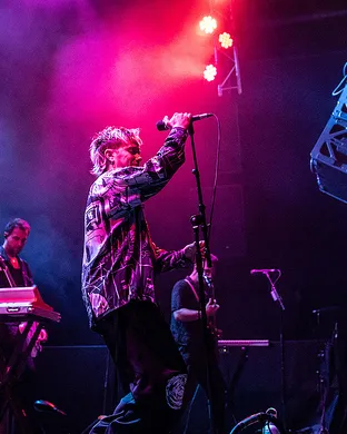 Nothing But Thieves Chicago