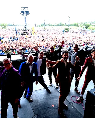 Squeeze Rosemont