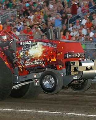 Truck & Tractor Pulls Valparaiso