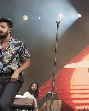 Young The Giant Rosemont